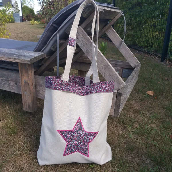 Tote bag étoile fleurie