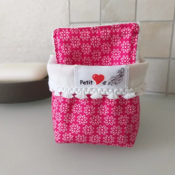 Lingettes roses