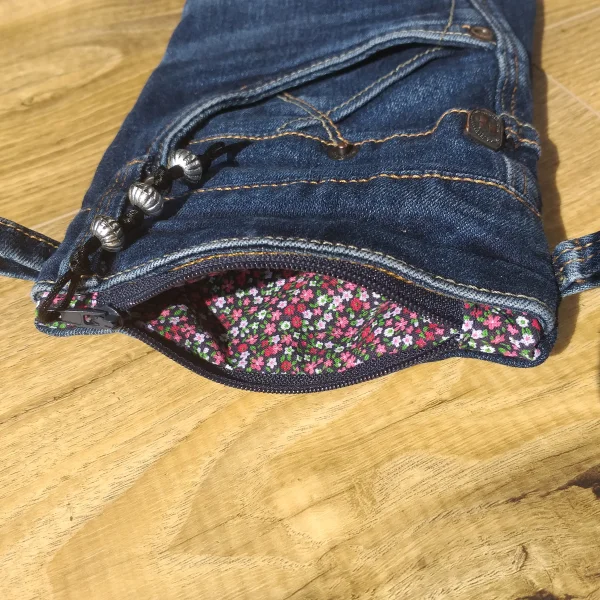Pochette en jean