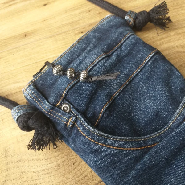 Pochette en jean