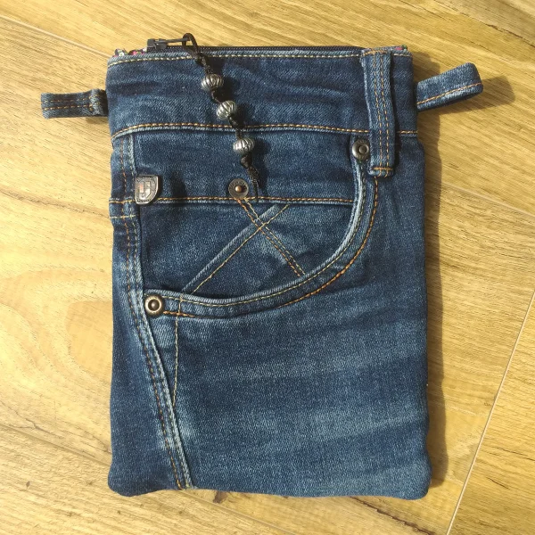 Pochette en jean