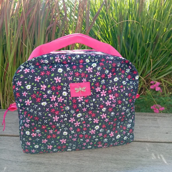 Vanity fleuri rose