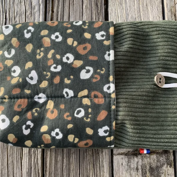 Protège livre en velours vert