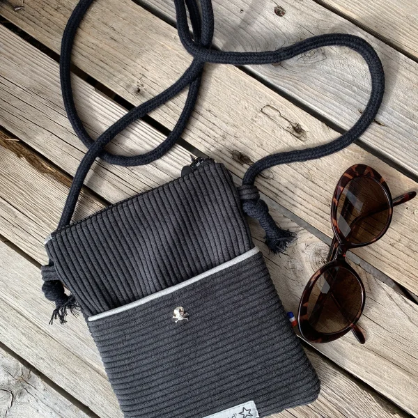 Pochette velours noir