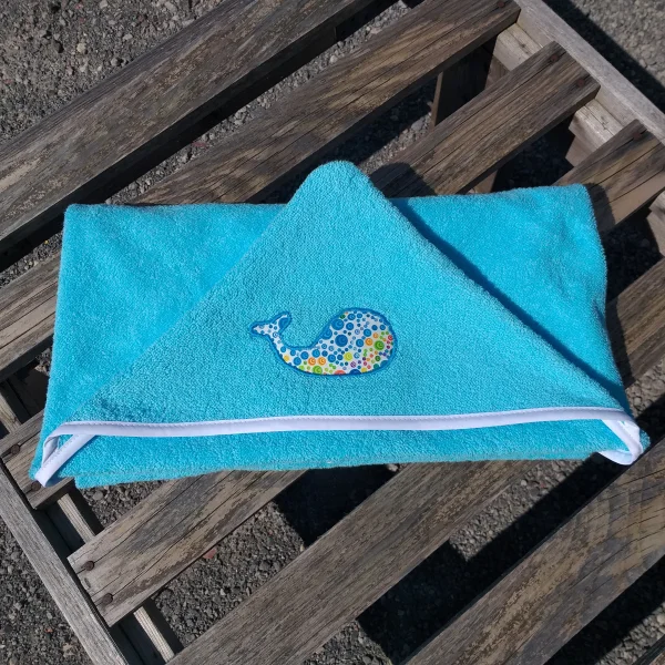 Cape de bain baleine turquoise