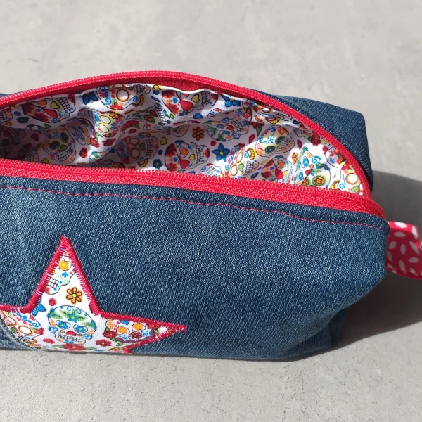 Trousse Jeans tête de mort