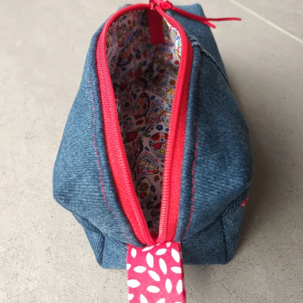 Trousse Jeans tête de mort