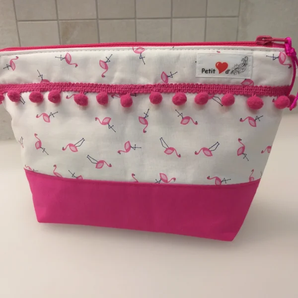 Trousse flamands roses