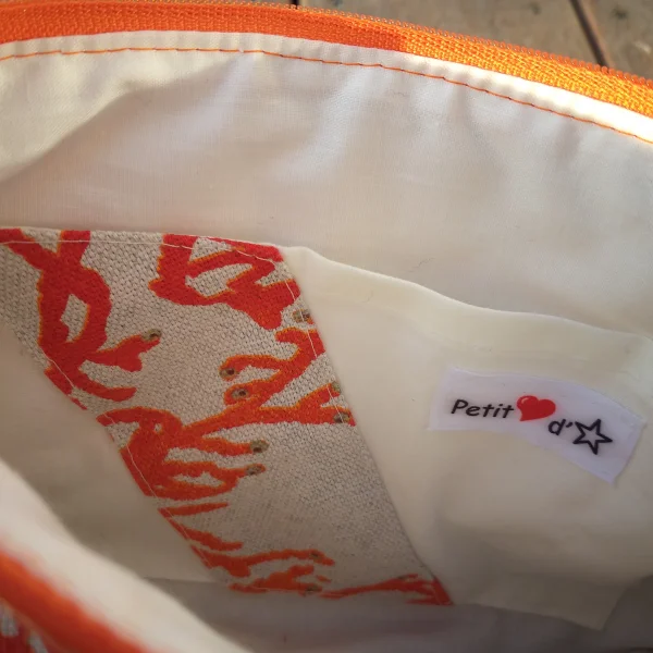 Trousse corail orange