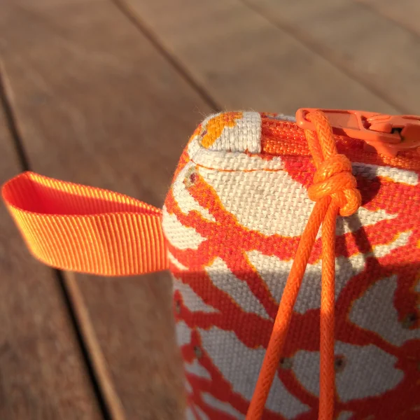 Trousse corail orange