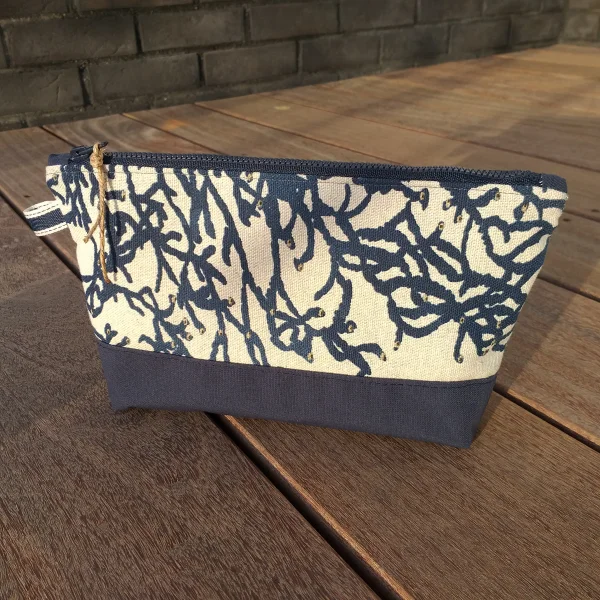 Trousse corail bleu