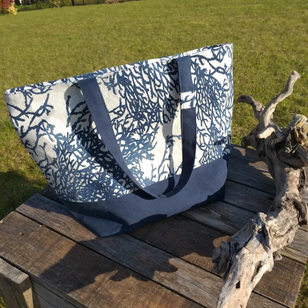 Trousse corail bleu