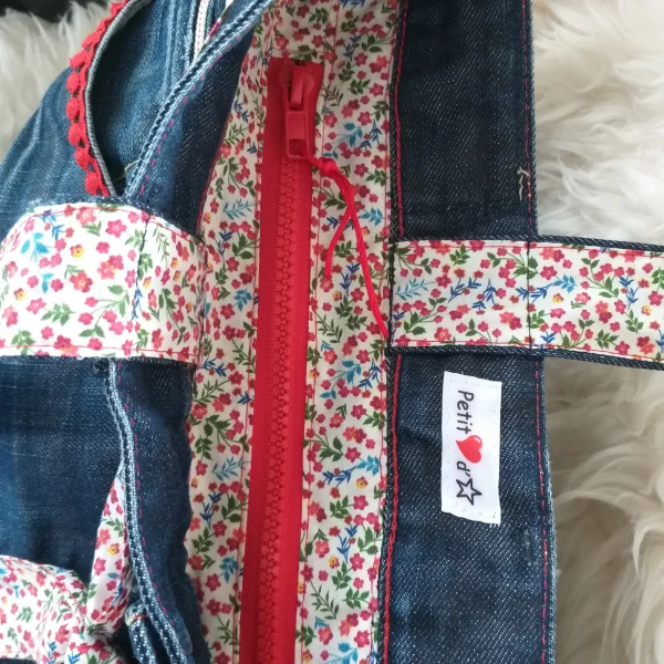 R Wawa Bag