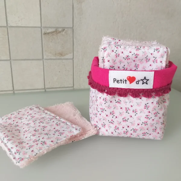 Lingettes fleurs roses
